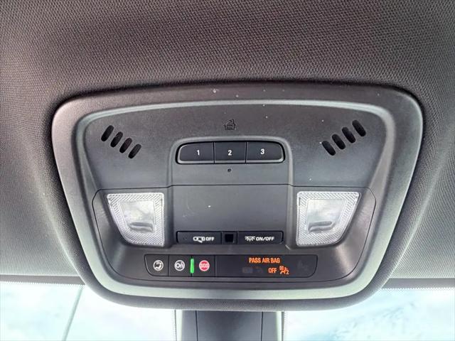 2023 Chevrolet Traverse FWD RS