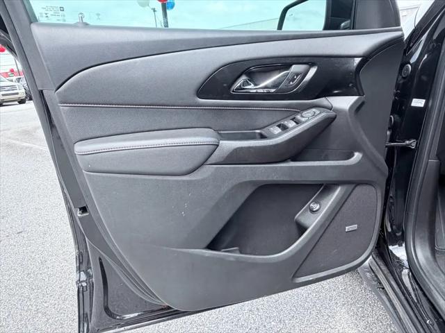 2023 Chevrolet Traverse FWD RS