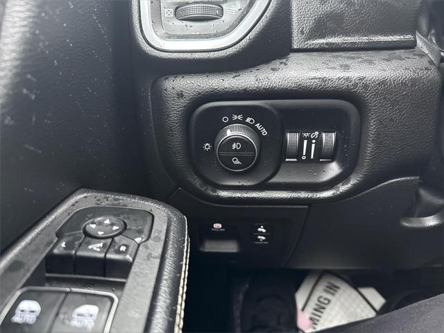 2025 Ram 1500 Laramie Crew Cab 4x4 5'7" Box
