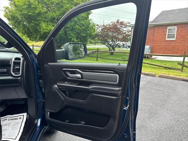 2023 Ram 1500 Big Horn Crew Cab 4x4 5'7" Box