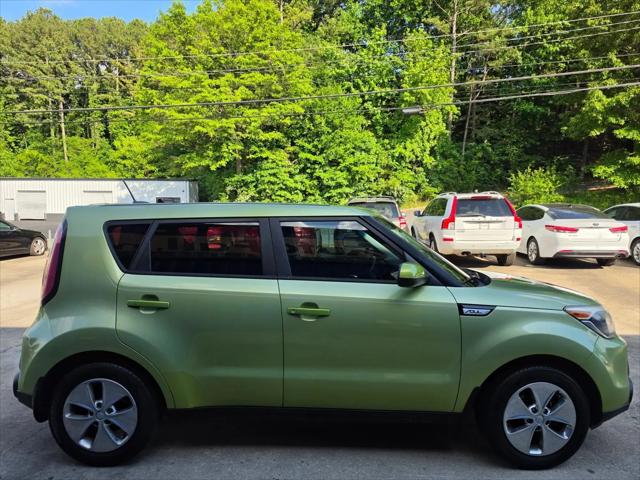 2016 Kia Soul Base