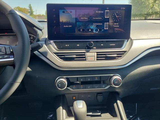 2026 Nissan Altima SR FWD