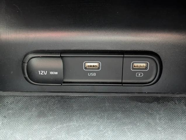 2023 Kia K5 EX