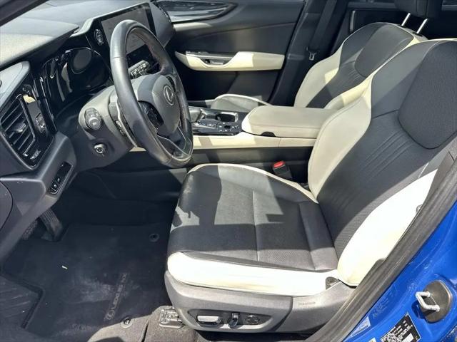 2022 Lexus NX 350h Premium