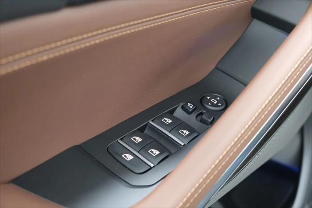 2027 BMW X6 xDrive40i