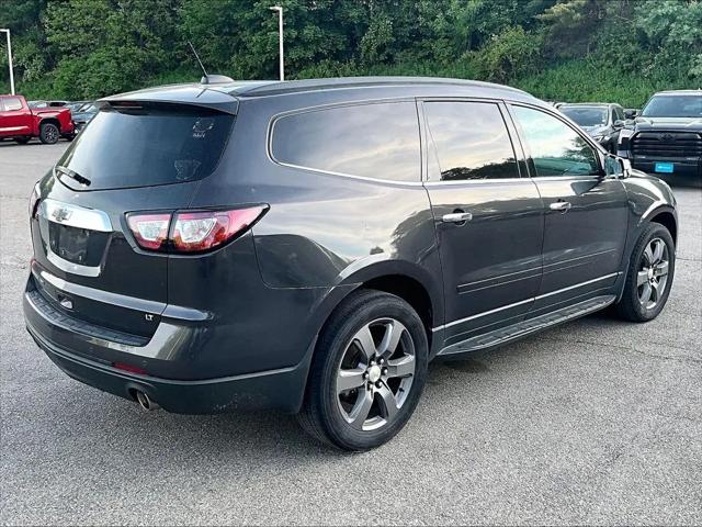 2017 Chevrolet Traverse 2LT