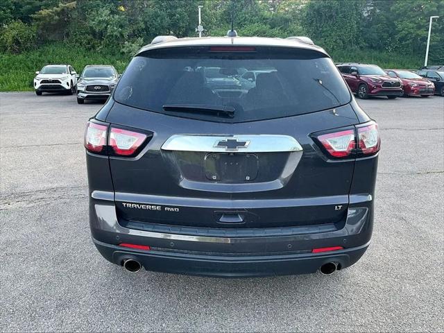 2017 Chevrolet Traverse 2LT