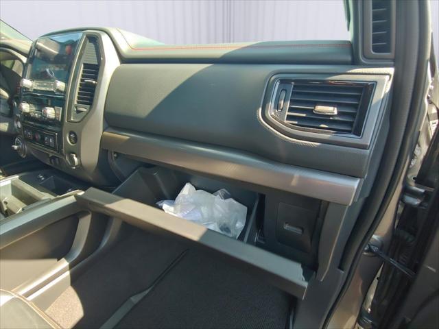 2024 Nissan Titan Crew Cab PRO-4X 4x4