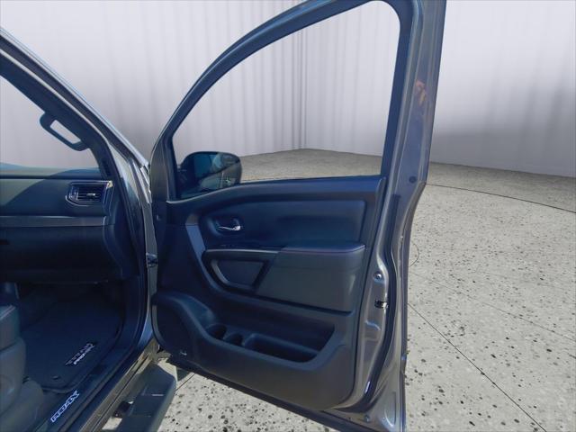 2024 Nissan Titan Crew Cab PRO-4X 4x4