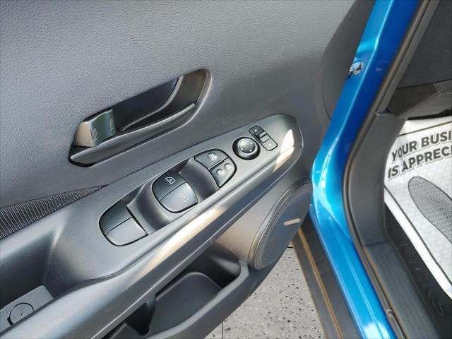 2024 Nissan Kicks S Xtronic CVT