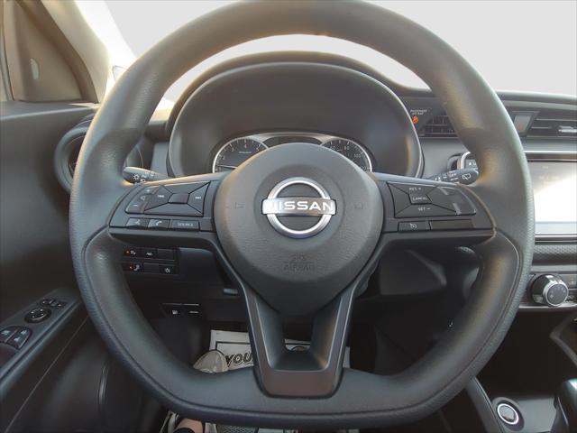 2024 Nissan Kicks S Xtronic CVT