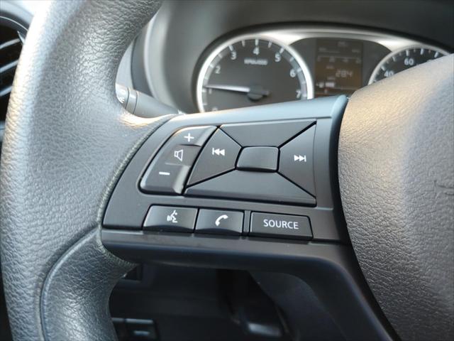 2024 Nissan Kicks S Xtronic CVT