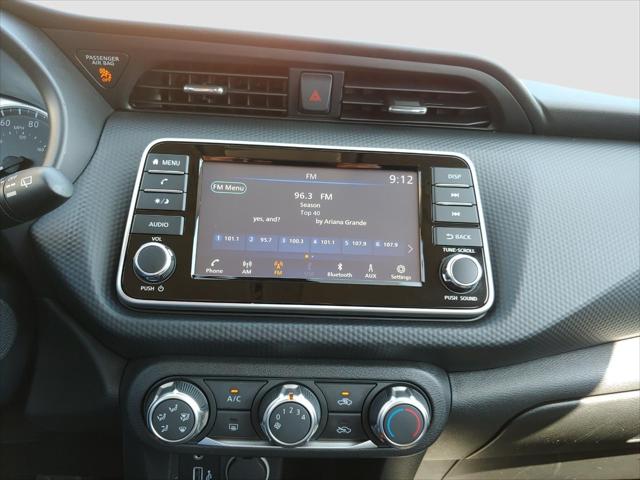 2024 Nissan Kicks S Xtronic CVT