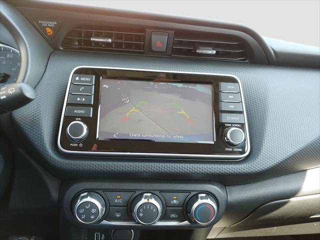 2024 Nissan Kicks S Xtronic CVT