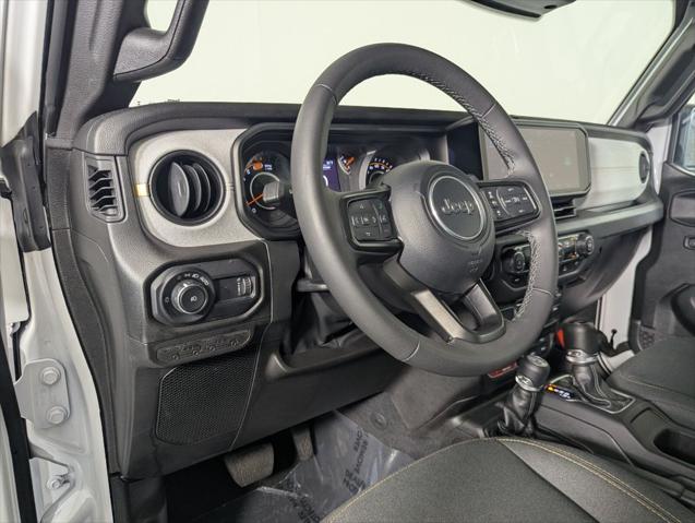2025 Jeep Wrangler 4-Door Willys 4x4