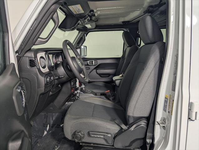 2025 Jeep Wrangler 4-Door Willys 4x4