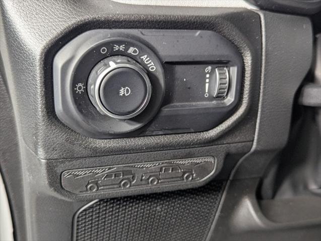 2025 Jeep Wrangler 4-Door Willys 4x4