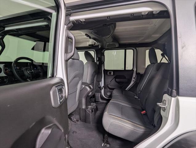 2025 Jeep Wrangler 4-Door Willys 4x4