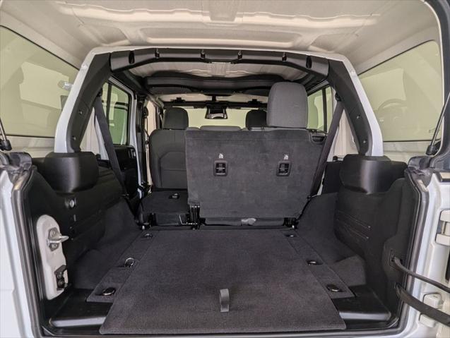 2025 Jeep Wrangler 4-Door Willys 4x4