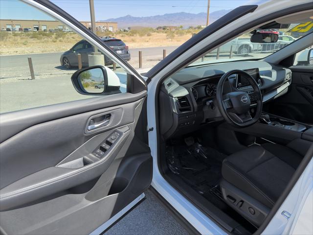 2025 Nissan Rogue SV FWD