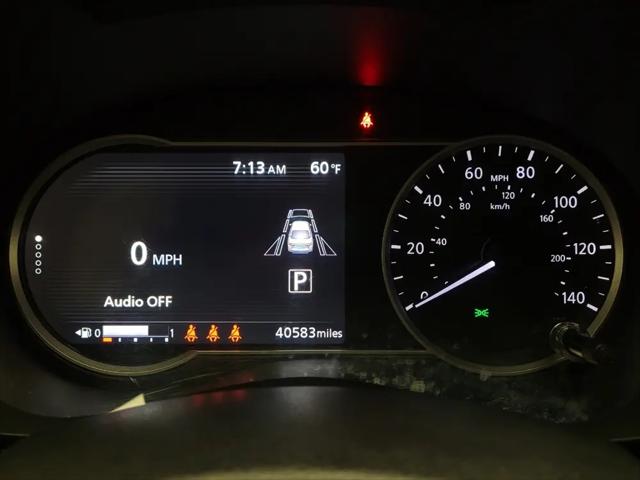 2024 Nissan Versa 1.6 SV