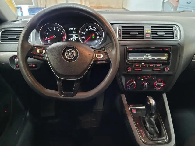 2015 Volkswagen Jetta 1.8T SE