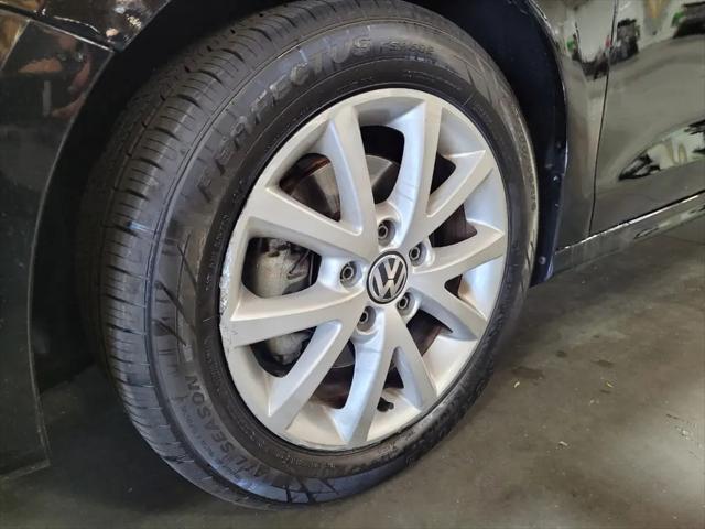 2015 Volkswagen Jetta 1.8T SE