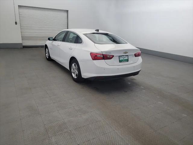 2022 Chevrolet Malibu FWD 1FL