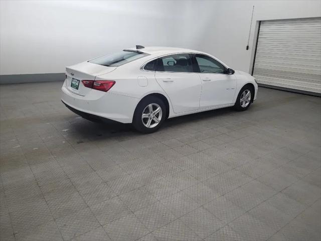 2022 Chevrolet Malibu FWD 1FL