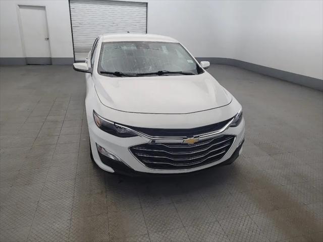 2022 Chevrolet Malibu FWD 1FL