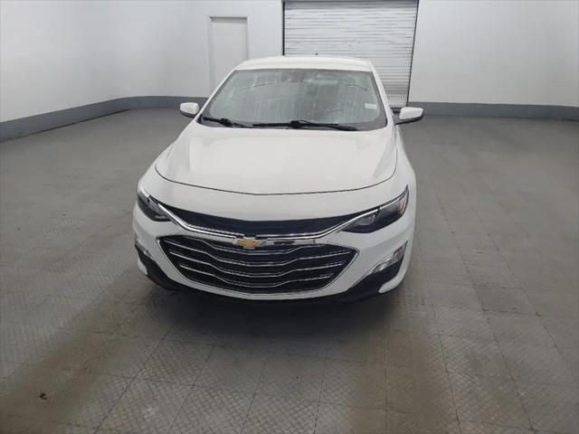 2022 Chevrolet Malibu FWD 1FL