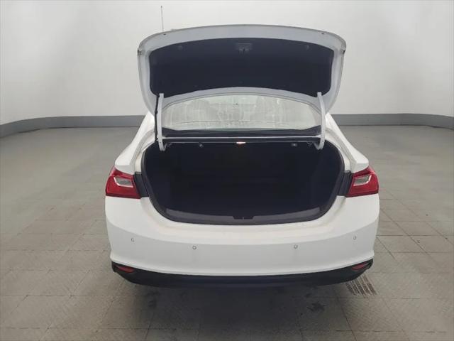 2022 Chevrolet Malibu FWD 1FL