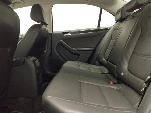 2017 Volkswagen Jetta 1.8T SEL
