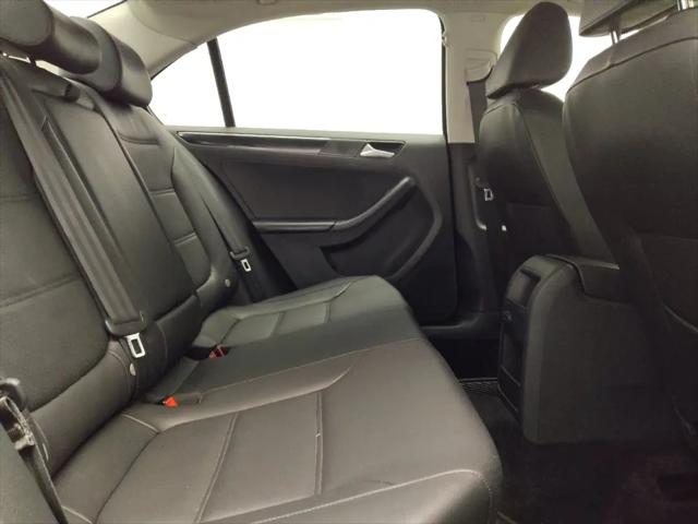 2017 Volkswagen Jetta 1.8T SEL