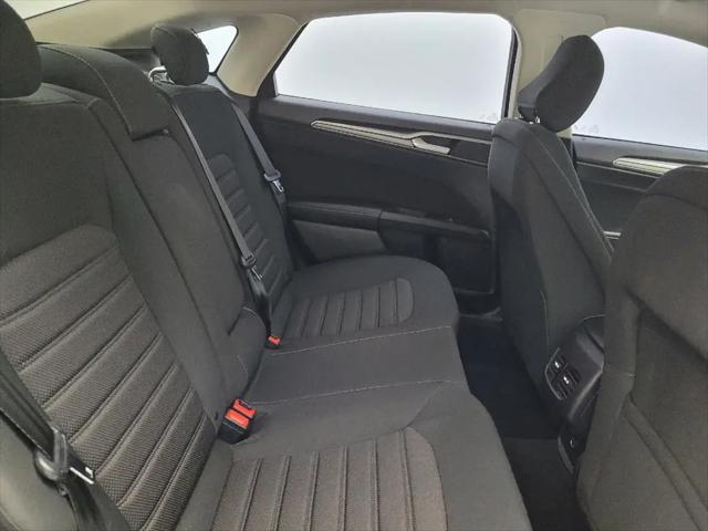 2020 Ford Fusion SE