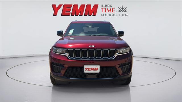 2026 Jeep Grand Cherokee GRAND CHEROKEE LAREDO X 4X4