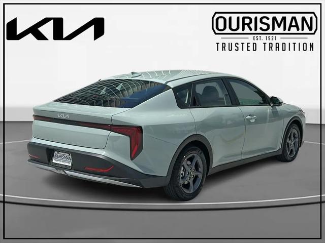 2026 Kia K4 LXS