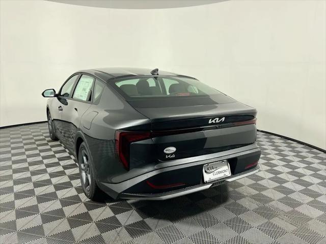 2026 Kia K4 LXS