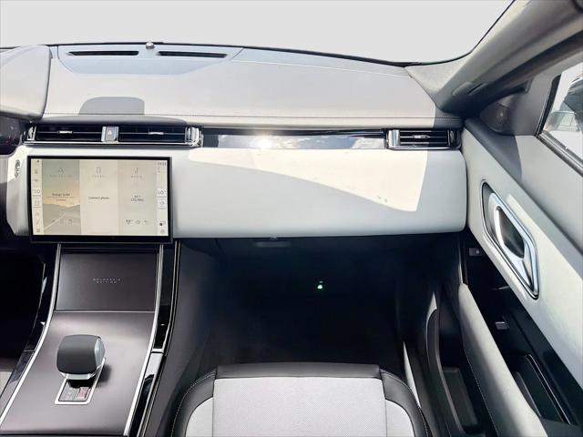 2026 Land Rover Range Rover Velar Belgravia Edition