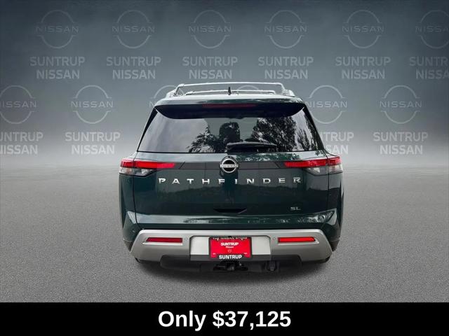 2025 Nissan Pathfinder SL FWD