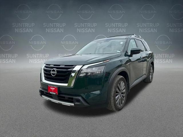 2025 Nissan Pathfinder SL FWD