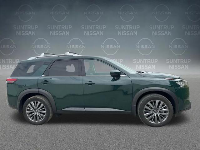 2025 Nissan Pathfinder SL FWD