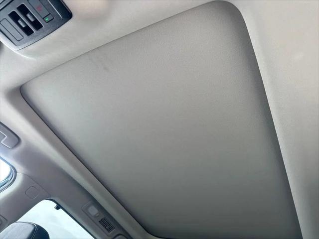 2025 Nissan Pathfinder SL FWD