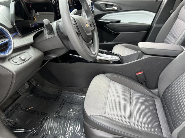 2025 Chevrolet Trax FWD LT