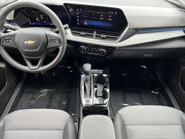 2025 Chevrolet Trax FWD LT