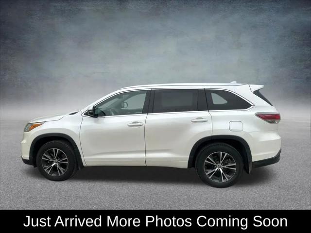2016 Toyota Highlander XLE V6