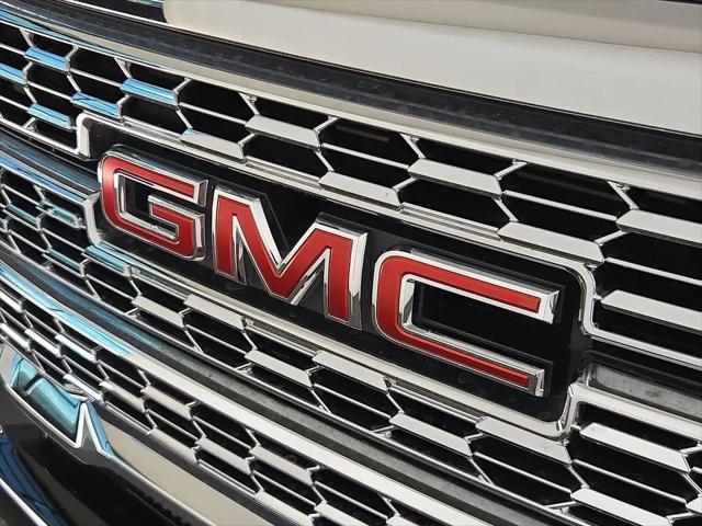 2022 GMC Canyon 2WD Crew Cab Short Box Denali