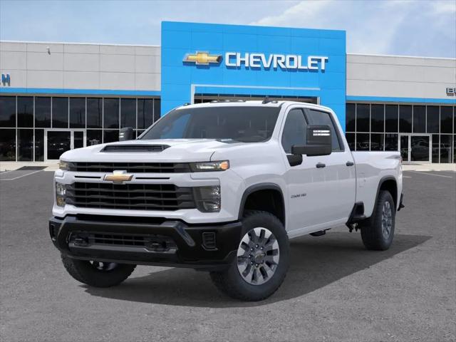 2026 Chevrolet Silverado 2500HD Crew Cab, Long Bed, Custom, 4WD