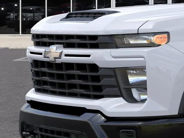 2026 Chevrolet Silverado 2500HD Crew Cab, Long Bed, Custom, 4WD