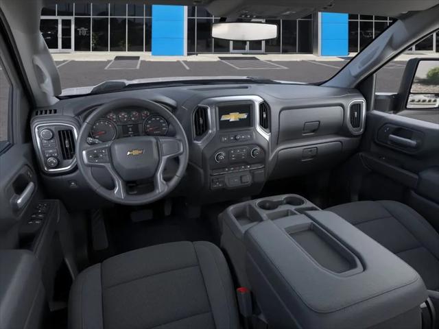 2026 Chevrolet Silverado 2500HD Crew Cab, Long Bed, Custom, 4WD